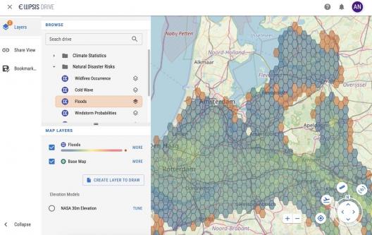 Flood risk, one of answr’s natural disaster risk layers, as visualized through Ellipsis Drive platform.